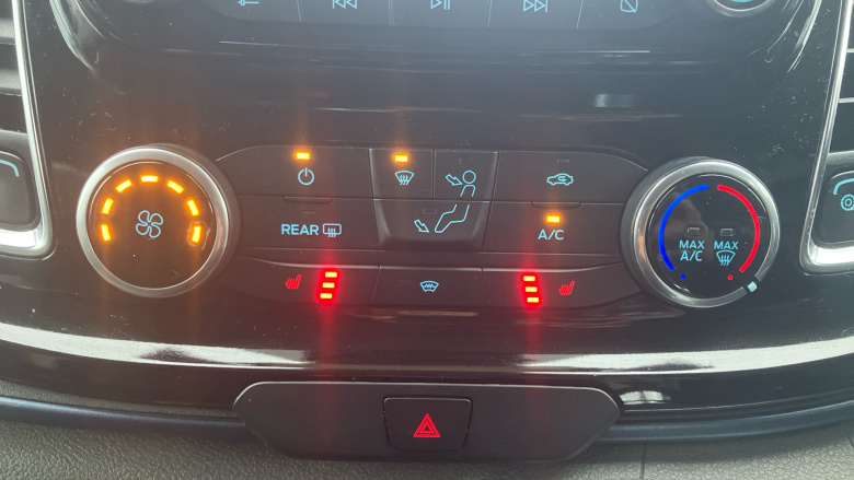 Ford Tourneo Custom Transit Custom Tourneo L1 Diesel Fwd 2.0 EcoBlue 130ps Low Roof 8 Seater Active